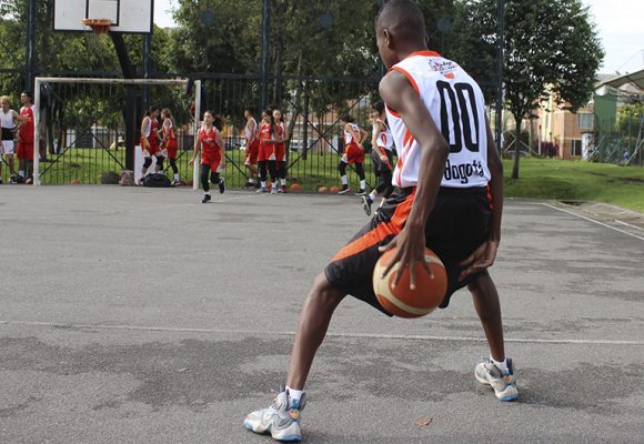Programa “Baloncesto para la Paz”